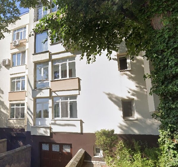 Pajura Apartament 2 camere, decomandat in vila -Intrarea Dridu